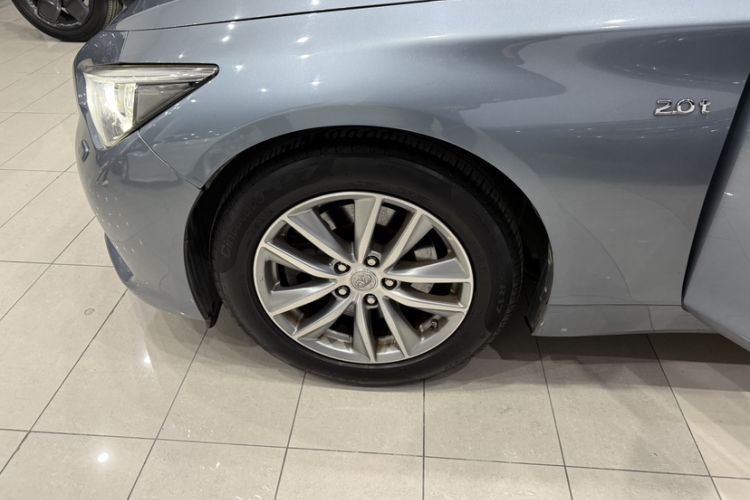 Used Infiniti Q50 2014 2.0T Luxury Edition