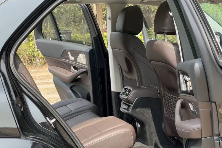 Used Mercedes-Benz GLE 2022 GLE 350 4MATIC Stylish Model
