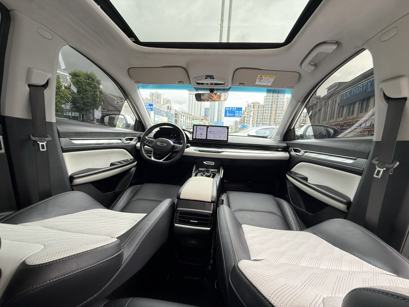 Geely Auto Emgrand L 2022 1.4T CVT Flagship Edition — снимка 15