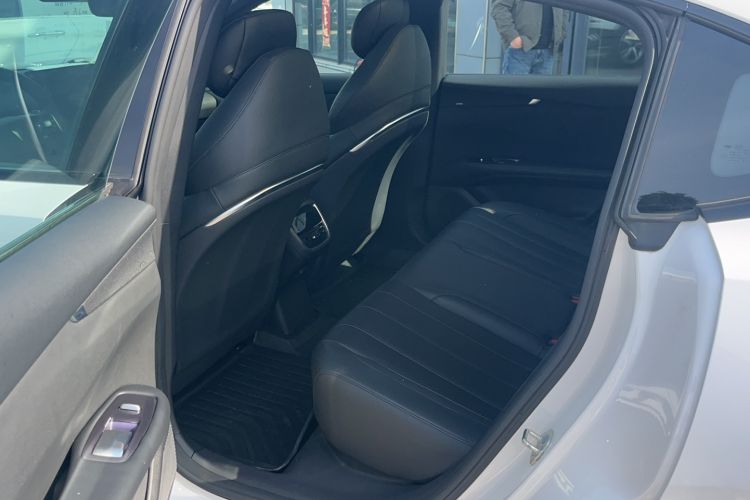 Used Deepal L07 2024 230Max Qiankun Intelligent Driving ADS SE Range-Extended Version