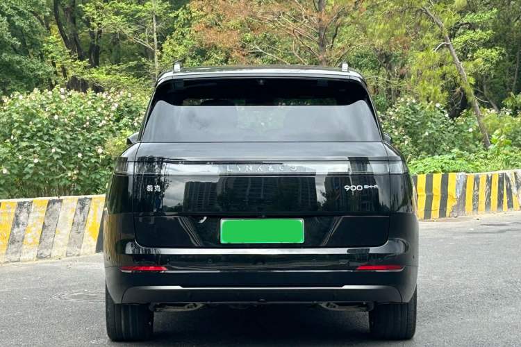 Used Lynk & Co 900 2025 1.5T Ultra
