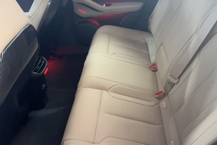 Used Nio ET5T 2024 75kWh Touring