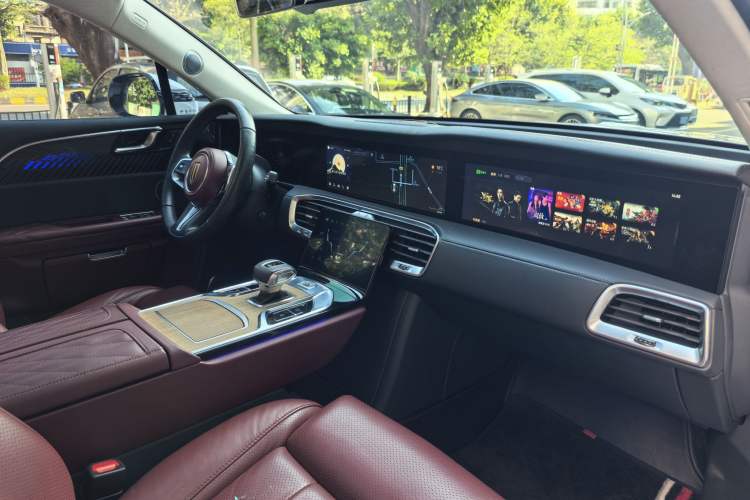 Used Hongqi E-HS9 2021 510 km Range Flagway Edition Six Seats
