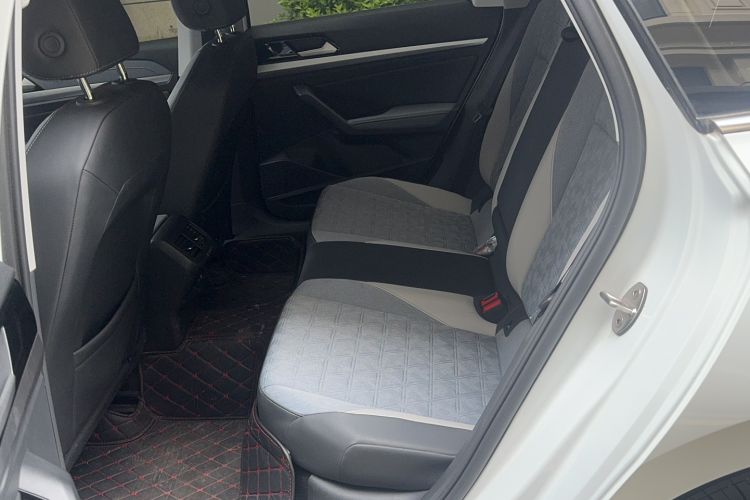 Used Volkswagen Lavida 2023 300TSI DSG Full-Comfort Edition Left Rear Seat