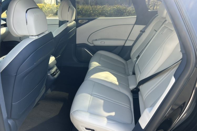 Used Zeekr 007 2024 Rear-Drive Version 100 kWh
