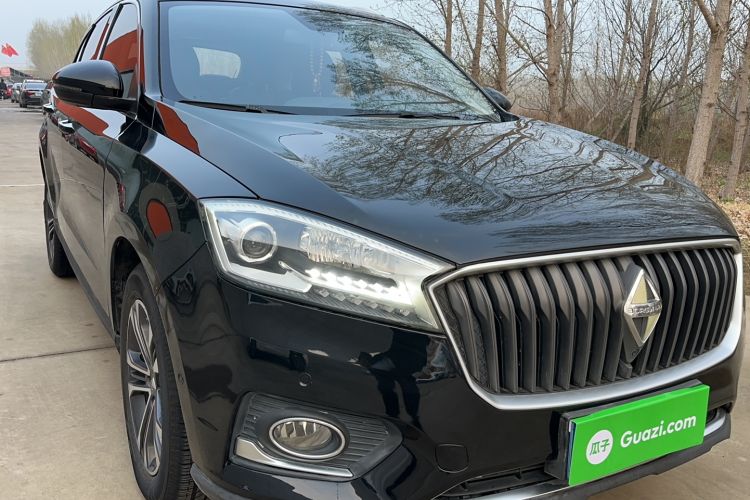 Used BORGWARD BX7 2016 28T Two-Wheel Drive Luxury Version 6 Seats Exterior 9