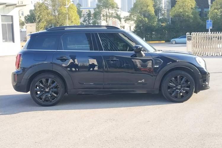 Used MINI Countryman 2022 1.5T COOPER ALL4 Black Badge Special Edition