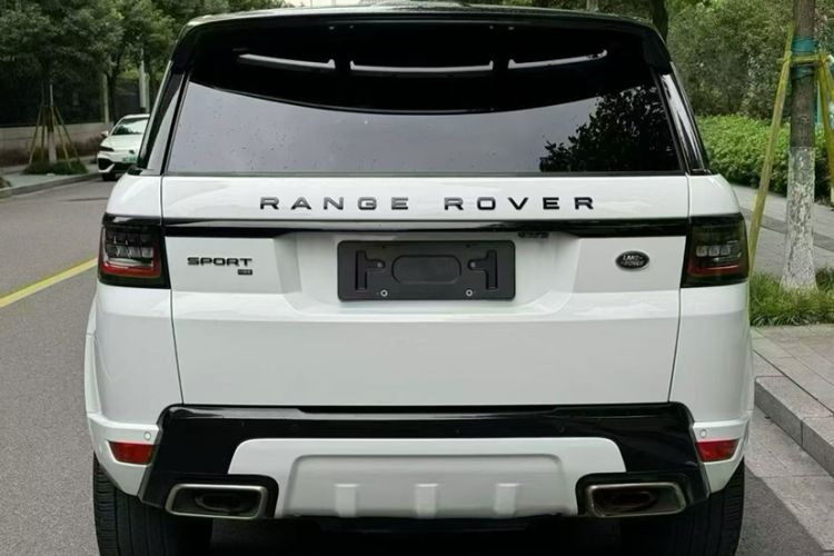 Used Land Rover Range Rover Sport 2022 3.0 L6 YAO Black Edition