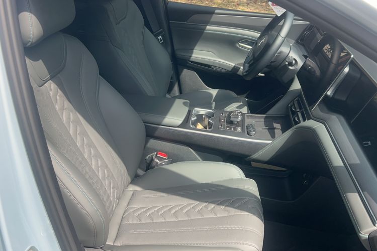 Used BYD Song L DM-i 2025 Intelligent Driving Version 160 km Beyond-Range Type Right Front Seat