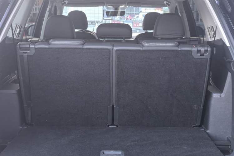 Used Volkswagen Teramont 2019 330TSI Two-Wheel-Drive Luxury Edition China VI Standard Trunk