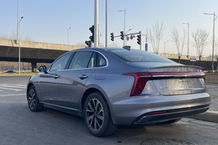 Used Hongqi H5 PHEV 2025 170 Super Hybrid Version
