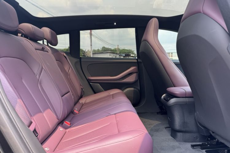 Used Nio ET5T 2024 75kWh Touring Interior 3