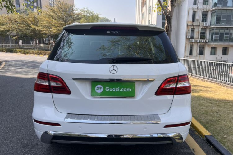 Used Mercedes-Benz M-Class 2014 ML 320 4MATIC
