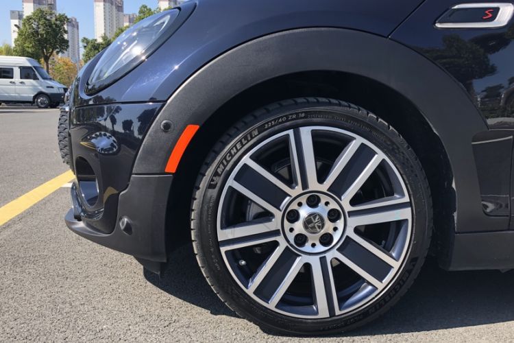 Used MINI Clubman 2023 Revised 2.0T COOPER S Connoisseur