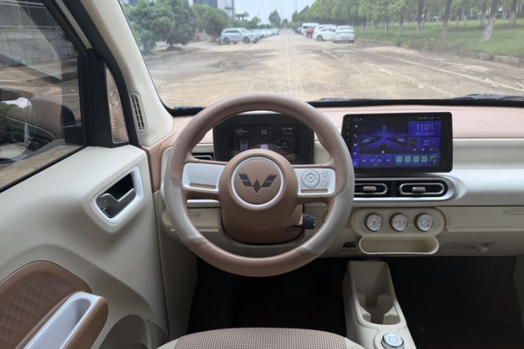 Used Wuling Hongguang MINIEV 2024 3rd Generation 215km Youth Edition