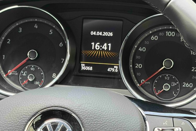 Used Volkswagen Tiguan L 2019 330TSI Automatic Two-Wheel Drive Panoramic Comfort Edition China VI Standard Interior 8