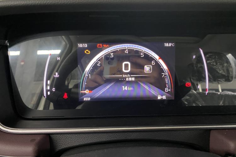 Used GAC Trumpchi M6 2023 PRO 270T DCT Luxury Edition Odometer Close Up