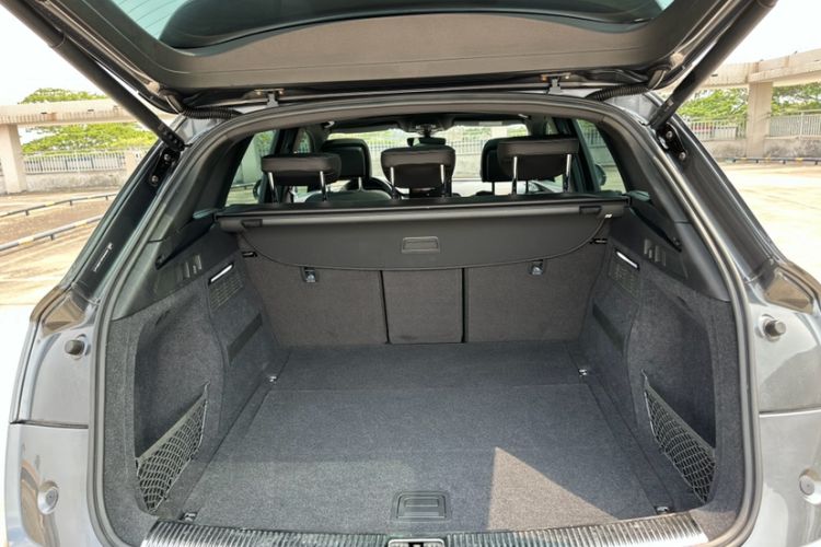 Used Audi Q5L 2023 40T Luxury Dynamic Model Interior 3