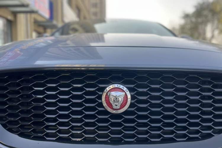 Used Jaguar E-PACE 2018 P200 First Edition Limited Edition China V Standard