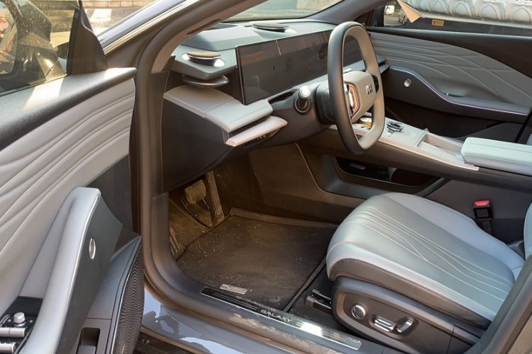 Used Geely Galaxy E8 2024 550 km Range Rear-Drive MAX