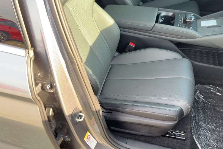 Used BYD Qin L 2024 DM-i 120KM Leading Model