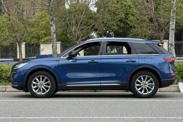 Used Lincoln Corsair 2020 2.0T Two-Wheel Drive Luxury Edition Exterior 8