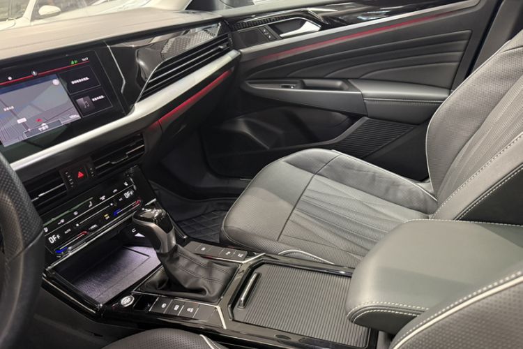 Used Volkswagen Passat 2022 330TSI Starry Luxury Edition