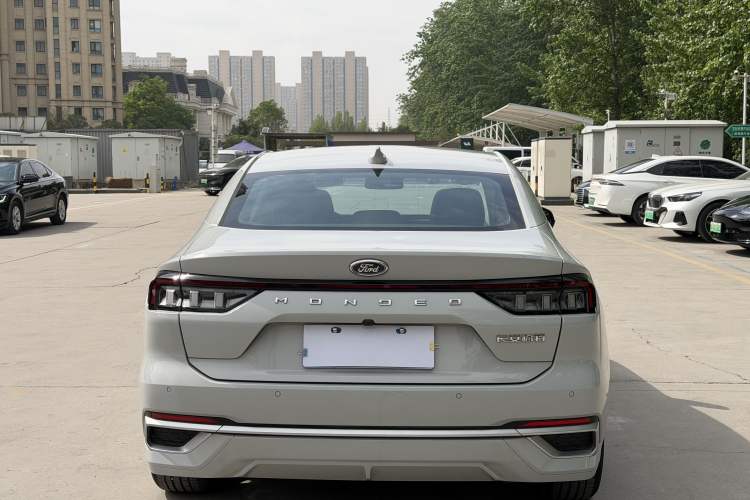 Used Ford Mondeo 2023 EcoBoost 180 Luxury Model