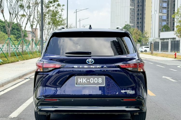 Used Toyota SIENNA 2021 2.5L Hybrid Ultimate Edition Exterior 6