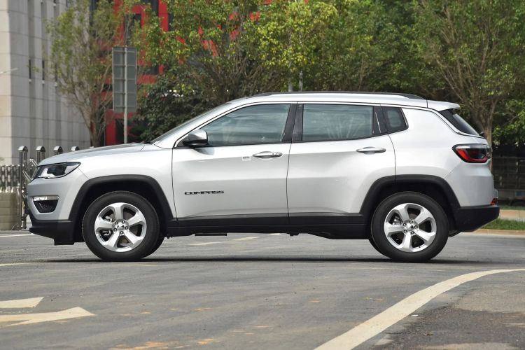 Used Jeep Compass 2017 200T Automatic Family Edition