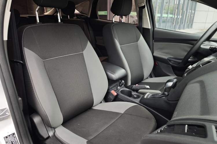 Used Ford Focus 2012 Hatchback 1.6L Automatic Comfort Model Right Front Seat