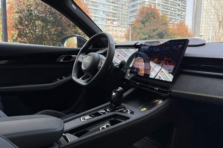 Used Lynk & Co 03 2023 1.5TD DCT JingPro