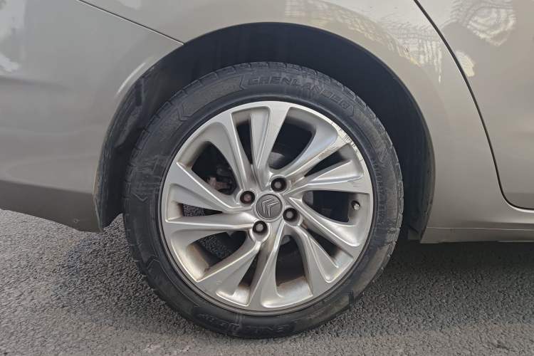 Used Citroen C4L 2014 1.6THP Intelligent Drive Automatic Dynamic Model
