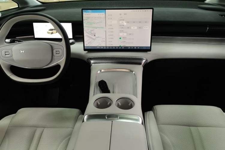 Used XPeng X9 2024 702 Ultra-Long Range Max