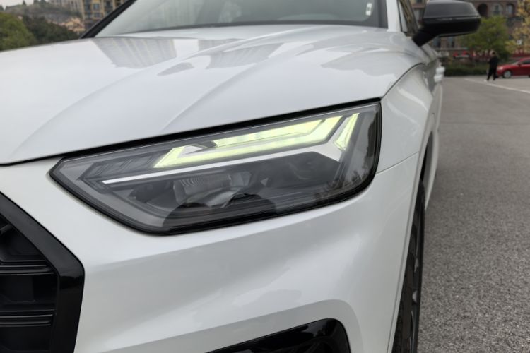 Used Audi Q5L 2023 40T Luxury Dynamic Model
