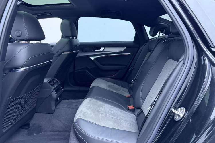 Used Audi A6L 2021 40 TFSI Luxury Dynamic Edition Interior 5