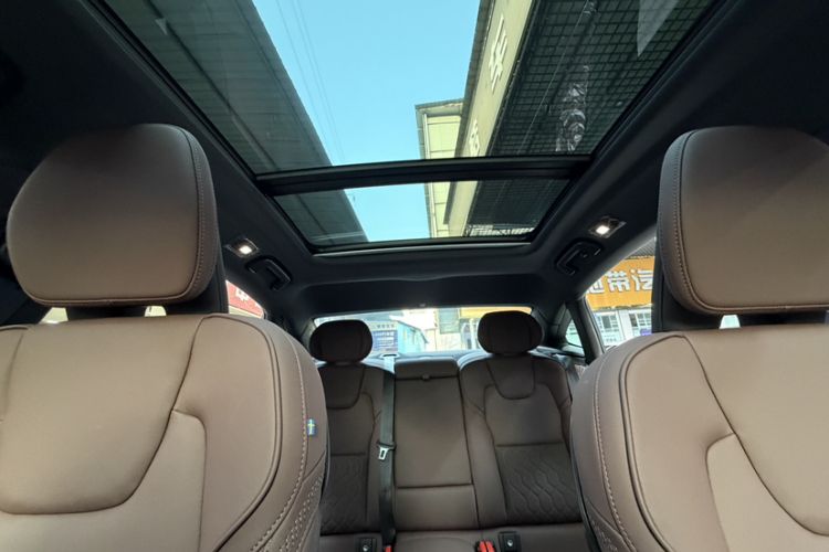 Used Volvo S90 2026 B5 Zhiyi Luxury Edition