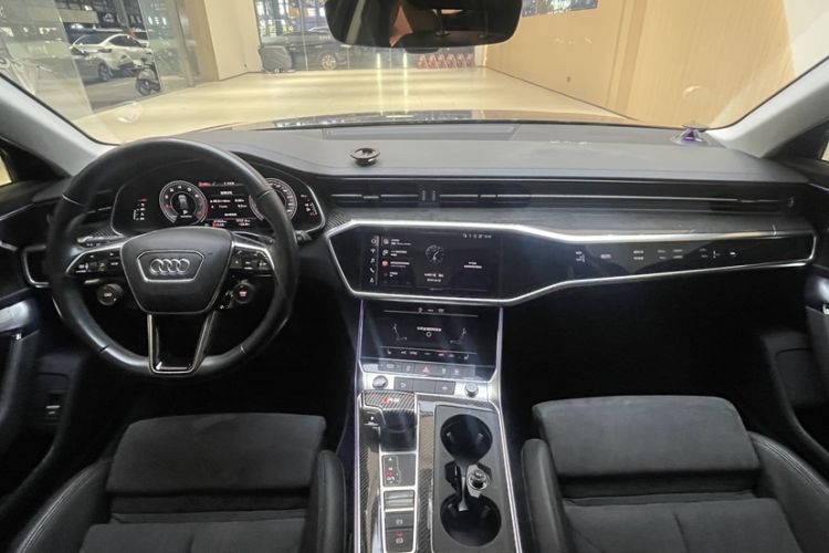 Used Audi A6 2023 Avant Futurist 45 TFSI Prestige Dynamic Edition Interior 2