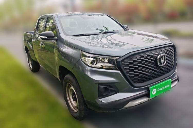 Used CHANGAN F70 Blue Core 2023 2.0T Gasoline Automatic Two-Wheel Drive Wealth Creation Version Long Wheelbase