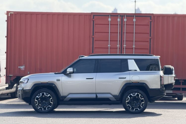 Used Formula Leopard Leopard 8 2025 Smart & Brave Flagship Edition 6 Seats
