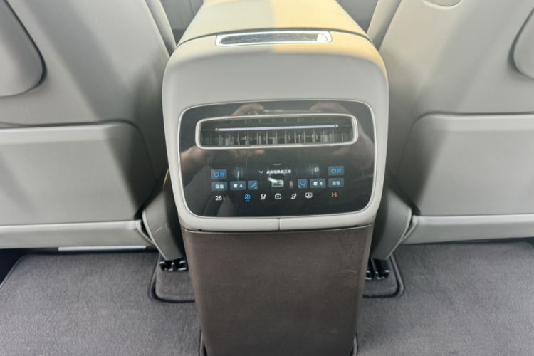 Used Denza N9 2025 Flagship Model