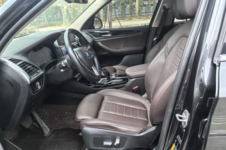 Used BMW iX3 2021 Leading Model