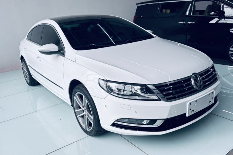 Used Volkswagen FAW-Volkswagen CC 2015 2.0 TSI Luxury Model
