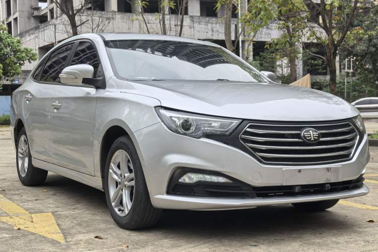 Used Bestune B30 2016 1.6L manual luxury version
