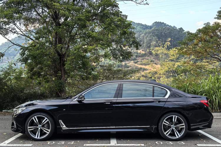 Used BMW 7 Series 2018 740Li xDrive Luxury Edition M Sport Package
