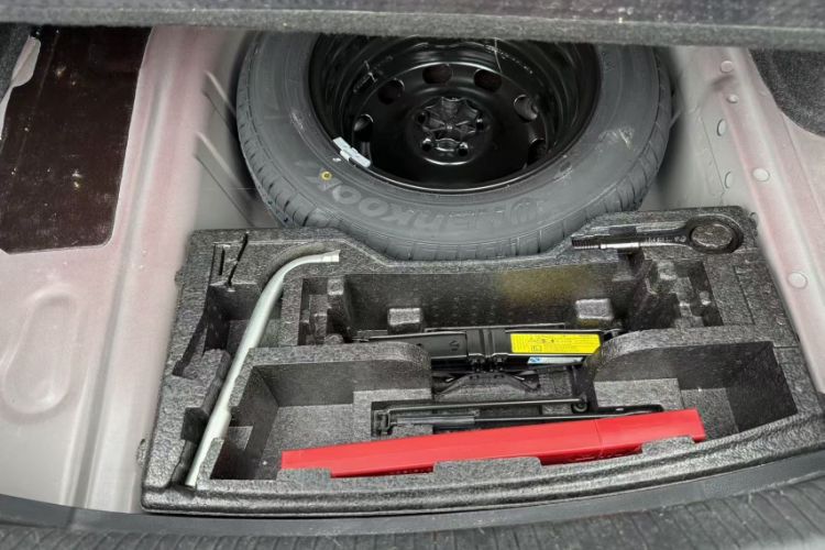 Used Volkswagen Lavida 2013 Restyled Classic 1.6L Automatic Comfort Edition
