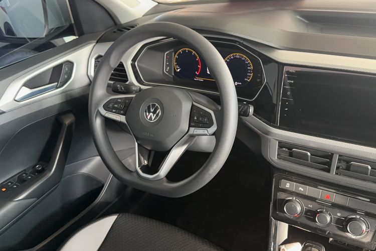 Used Volkswagen Tacqua 2023 200TSI DSG Joy-Connect Edition Steering Wheel