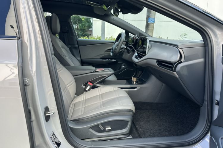 Used Hongqi EH7 2024 600 Pro