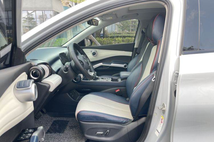 Used BYD Yuan PLUS 2022 430 km Luxury Version Interior 2