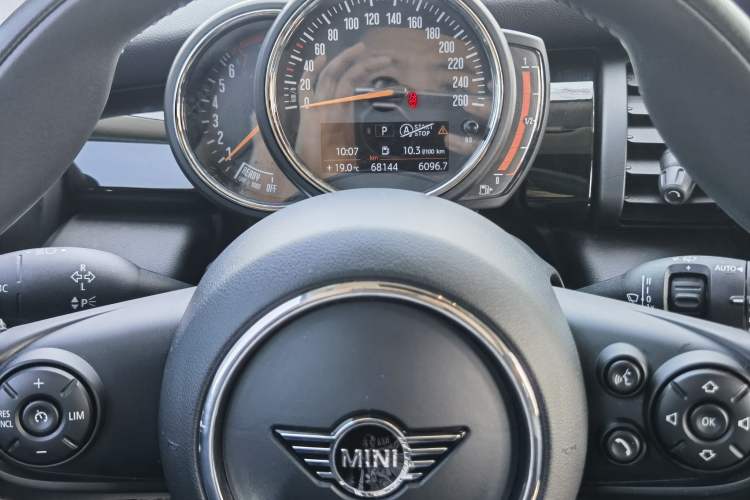 Used MINI 2019 1.5T COOPER Classic Edition